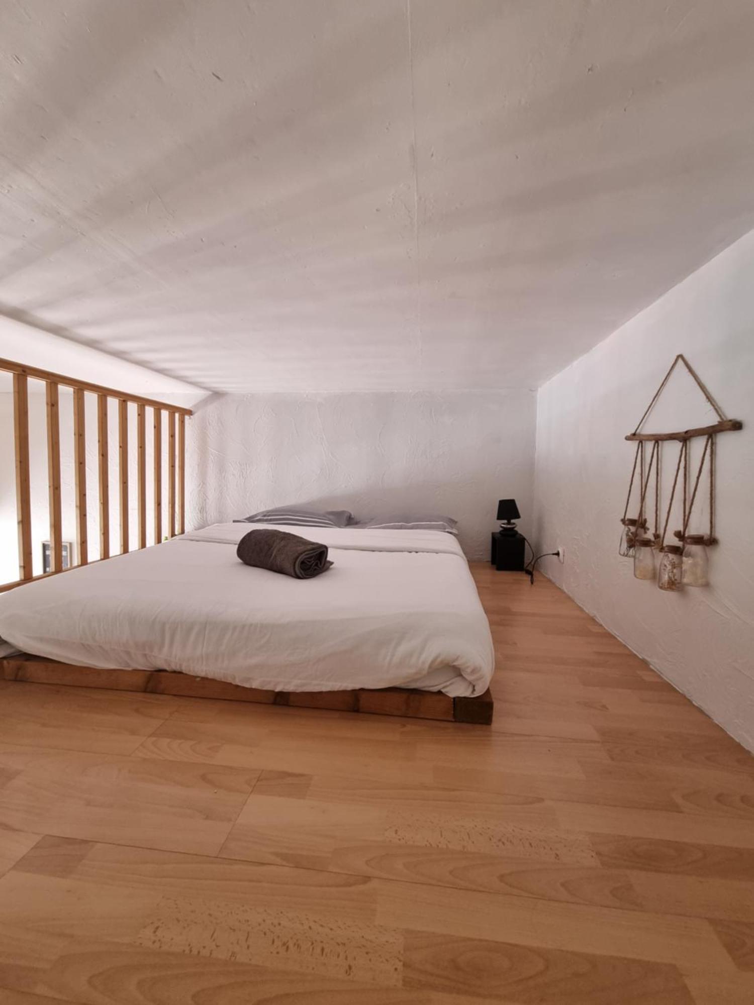 Loft Studio Avec Mezzanine, Limitrophe Monaco Roccabruna Esterno foto